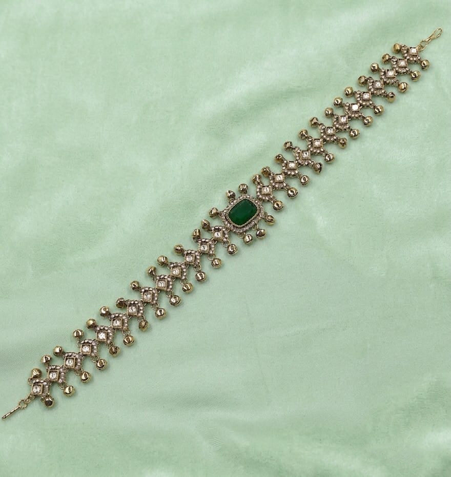 NAFJ Heritage Crystal Stone And Ghungroo Sheeshphool