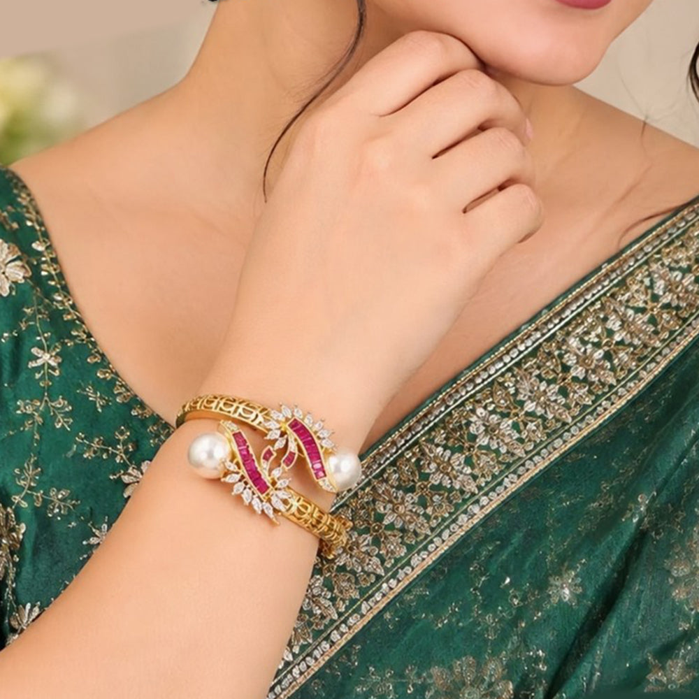 NAFJ Gold Plated American Diamond Openable Kada