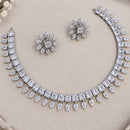 NAFJ Glamorous Crystal Stone And Austrian Stone Necklace Set
