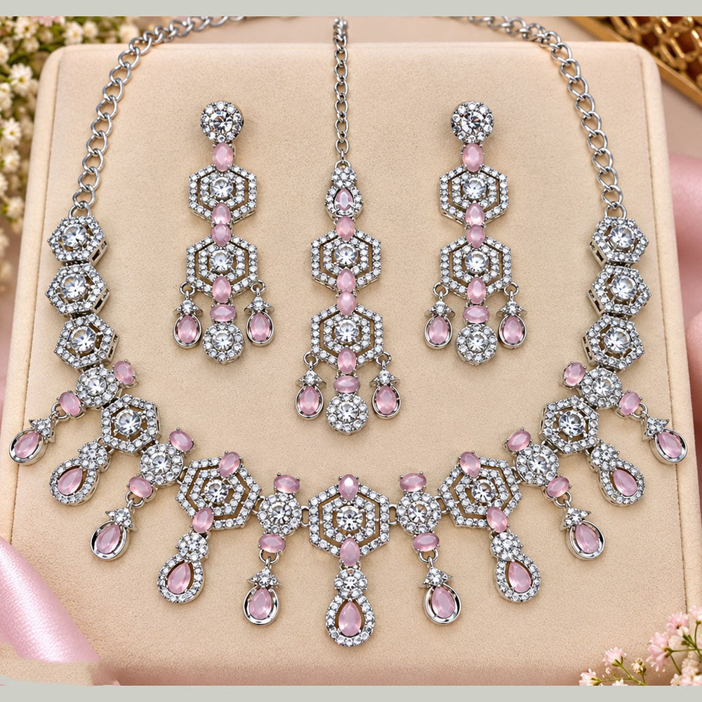 NAFJ Glamorous Crystal Stone And Austrian Stone Necklace Set