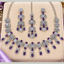 NAFJ Glamorous Crystal Stone And Austrian Stone Necklace Set