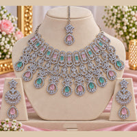 NAFJ Glamorous Crystal Stone And Austrian Stone Necklace Set