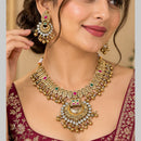 NAFJ Glamorous Pota Stone And Pearl Necklace Set