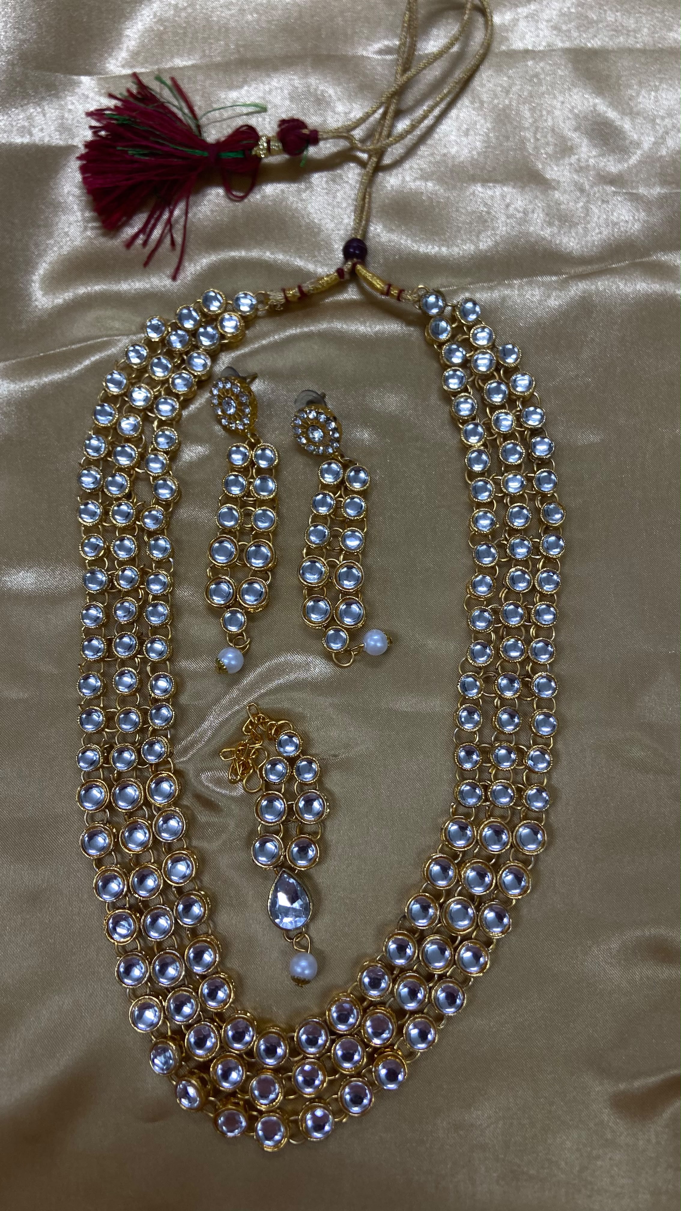 Darshana Jewels Classic Kundan Stone And Beads Necklace Set