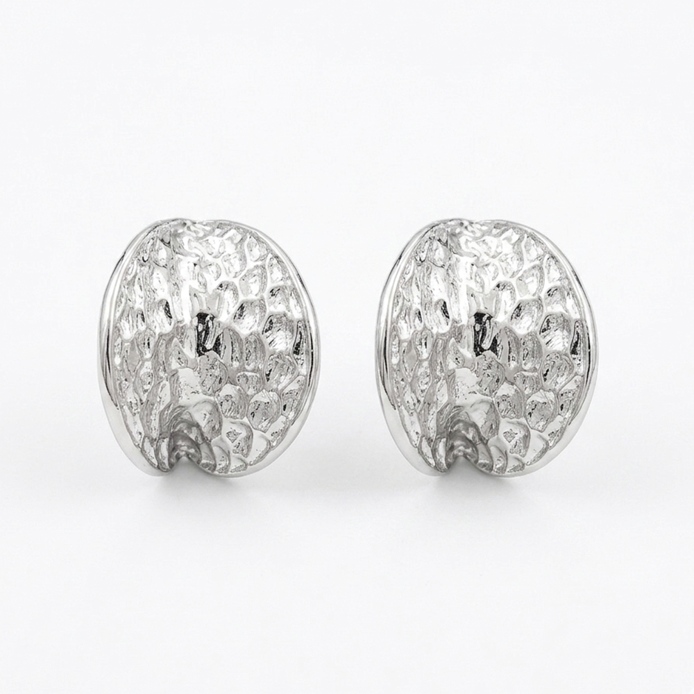 Urthn  Glamorous Silver Plated Hammered Oval  Stud Earrings(Pack of 6)