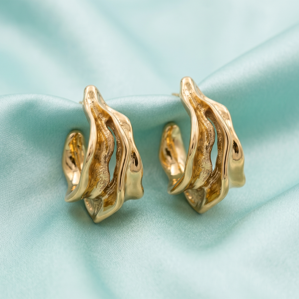 Urthn  Premium Gold-Toned Stud Earrings for Women and Girls(Pack of 6)