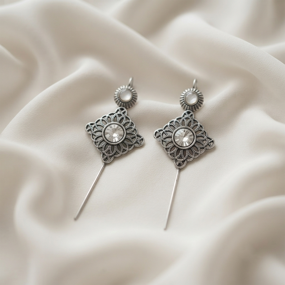 Urthn Oxidised Plated Oval Ear cuff(Pack of 6)