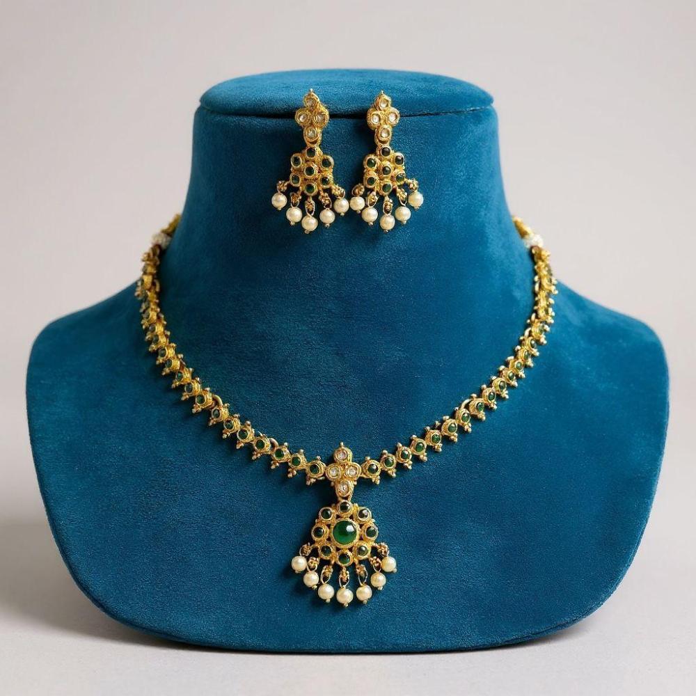 Sona Covering Luxury Pota Stone And Pearl Necklace Set