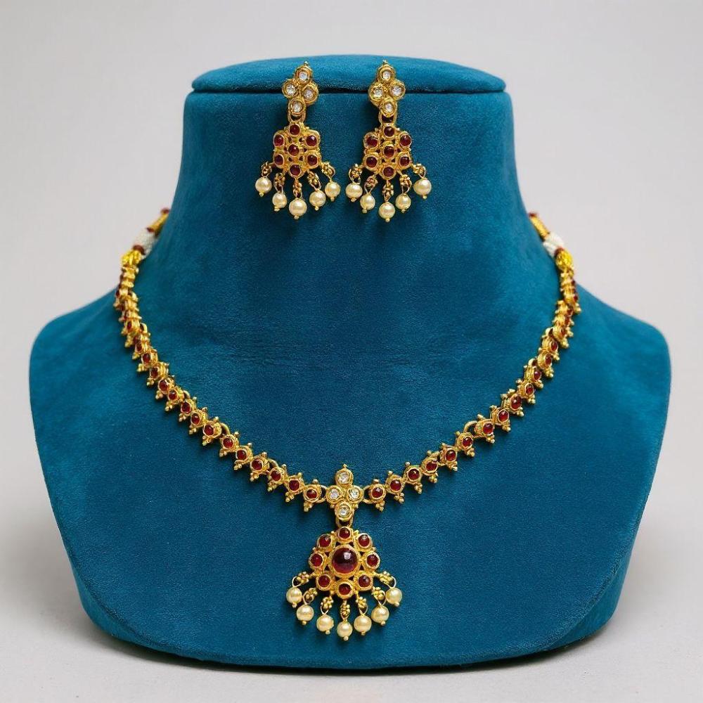 Sona Covering Luxury Pota Stone And Pearl Necklace Set