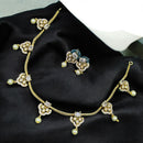 Sona Covering Glimmer Grace Elegant Crytsal Stone And Pearl Necklace Set