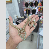 Sona Covering Glamorous Crystal Stone And Austrain Stone Necklace Set