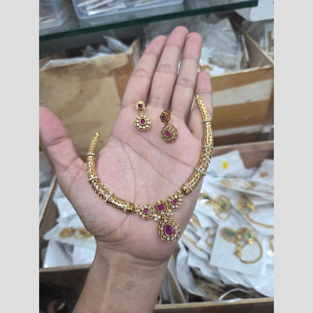 Sona Covering Glamorous Crystal Stone And Austrian Stone Necklace Set