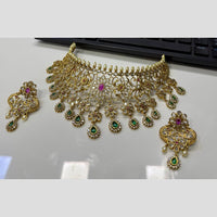 Sona Covering Glamorous Glow Pota Stone And Crystal  Pearl Choker Necklace Set