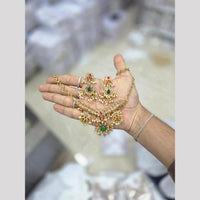 Sona Covering Luxury  Pota Stone And Pearl Necklace Set