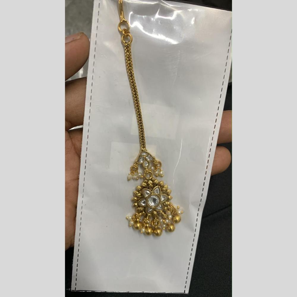Sona Covering Designer Pota Stone And Pearl Maangtikka