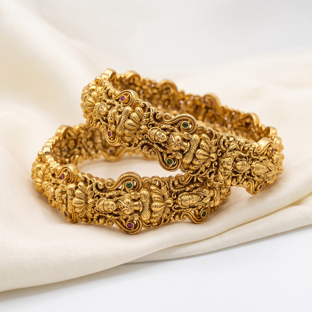 Sona Covering Elegance Glow Pota Stone Temple Bangles Set