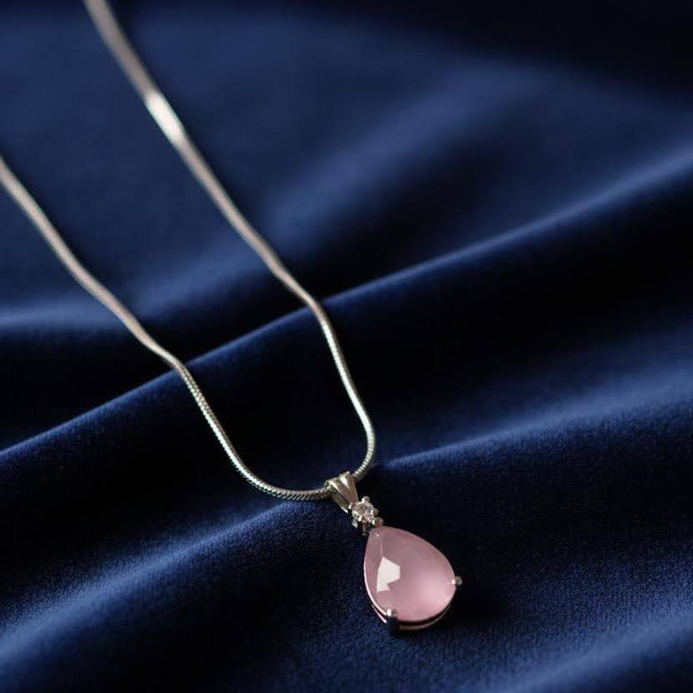 Dhirish International Trendy Chain Pendant Set