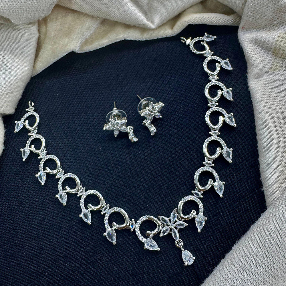 Tanish Art Jewellery Glamour Glow American Diamonds Necklace Set 