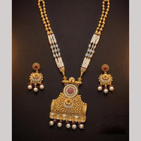Tanish Art Jewellery Statement Pota Stone And Pearl Neckalce Set