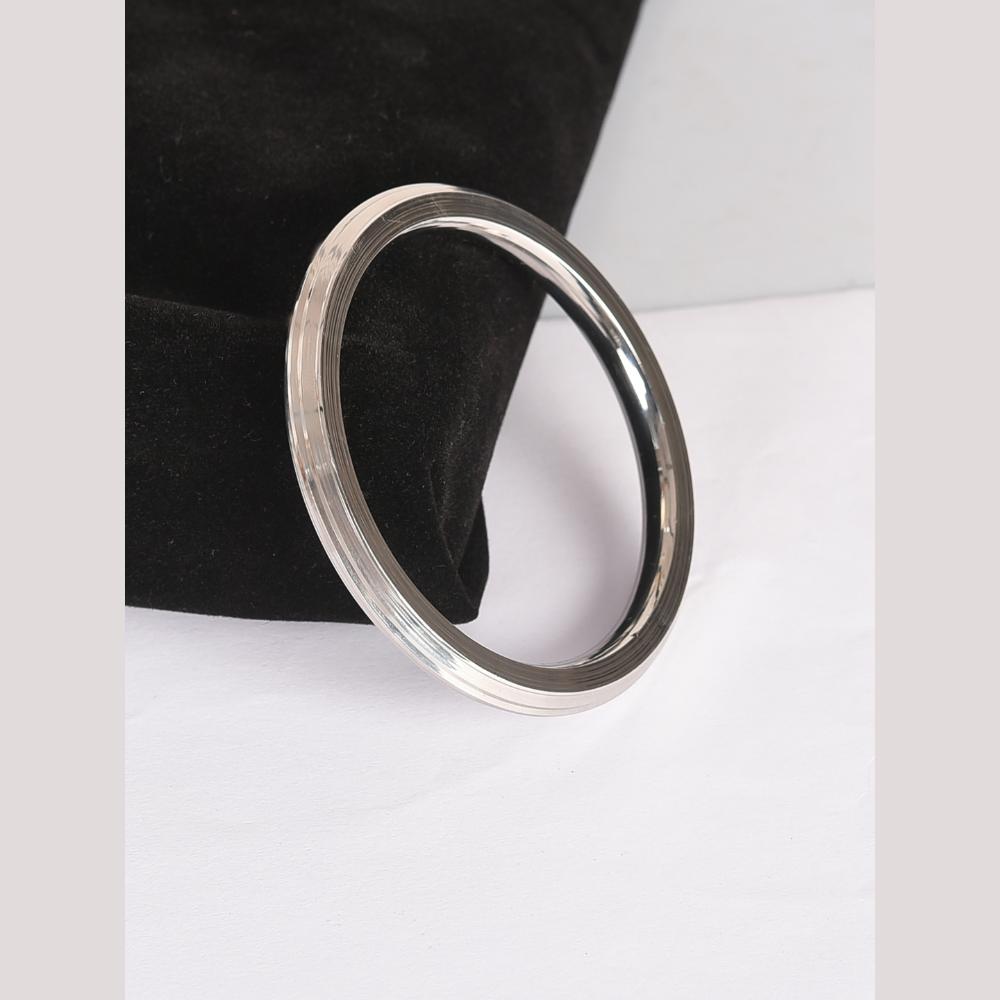 Viraasi Elegant Daily Wear Mens Kada Bracelet