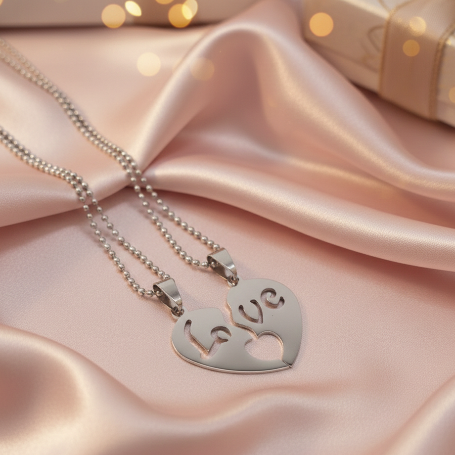 Urthn Heart Shape " Love"Chain Pendant- 1404881 (Pack Of 6)