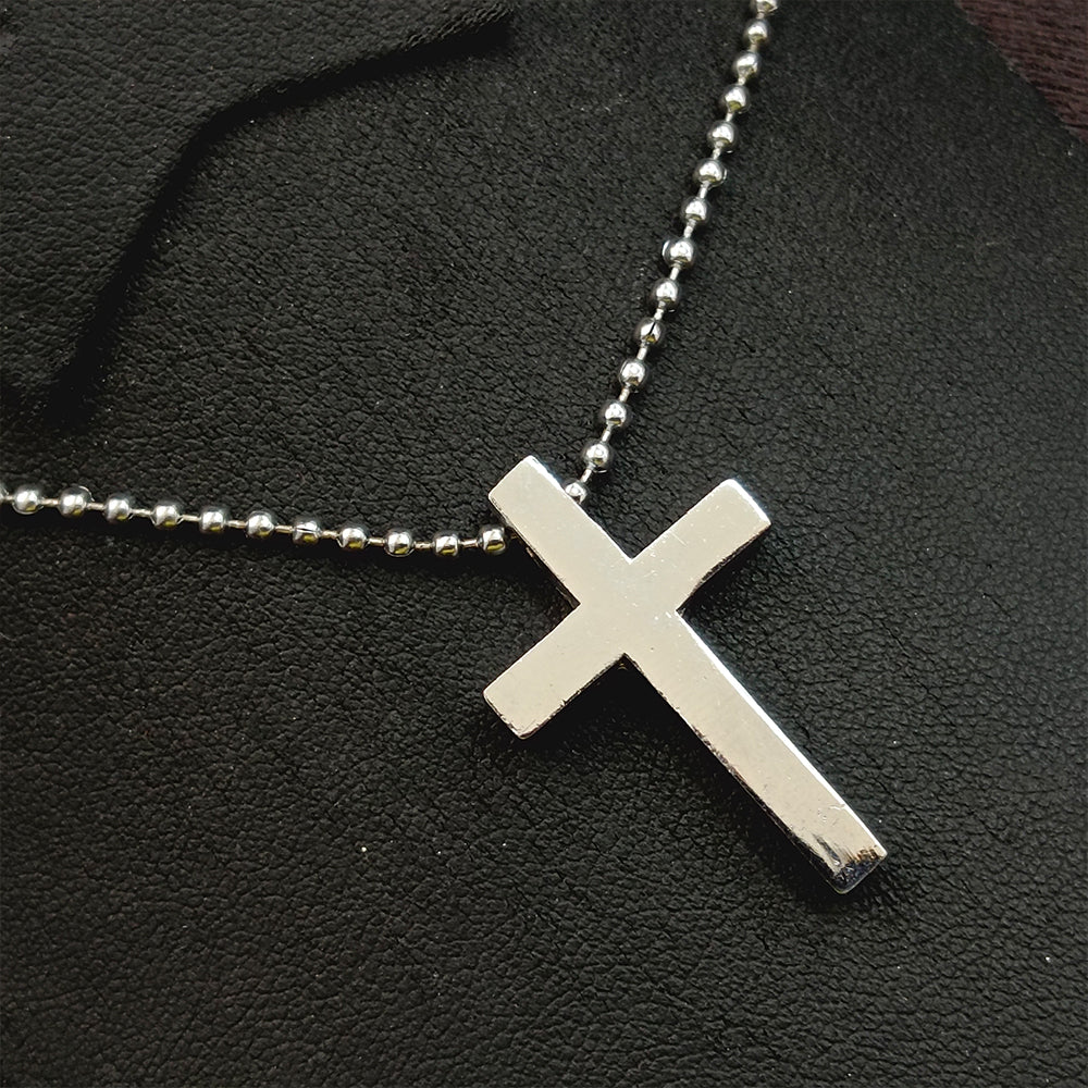 Urthn Cross Necklace for Men