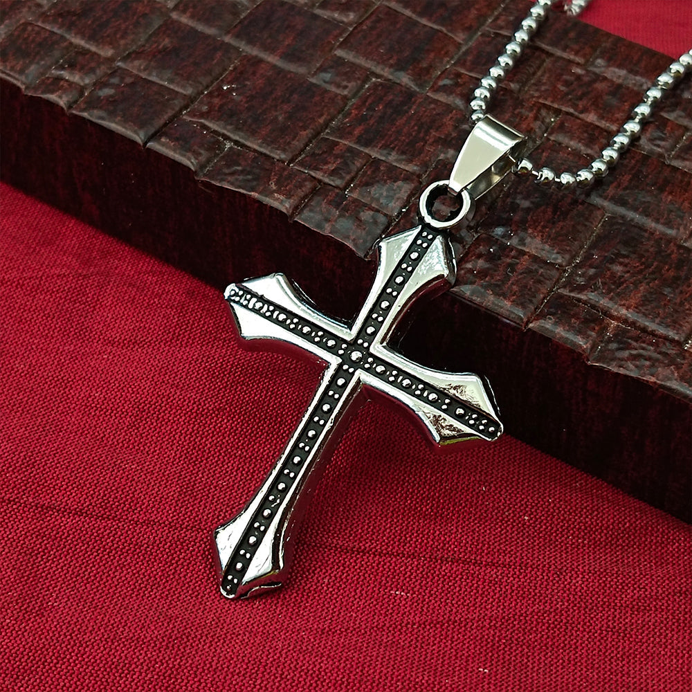 Urthn Cross Necklace for Men