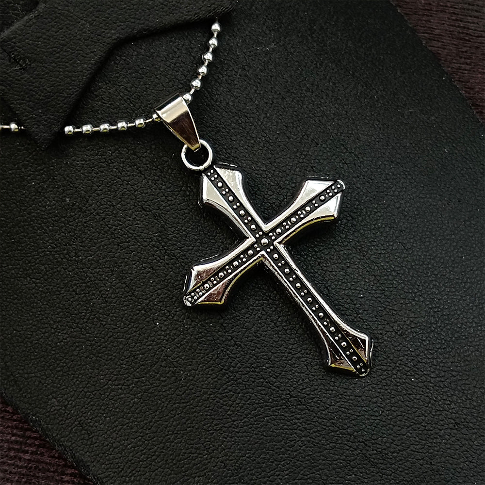 Urthn Cross Necklace for Men