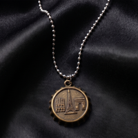 Urthn Vintage Coin Style Eiffel Tower Chain Pendant