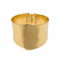 Urthn Gold Plated Fine Ribbed Metallic Gold Stylish Openable Kada (Pack of 3)