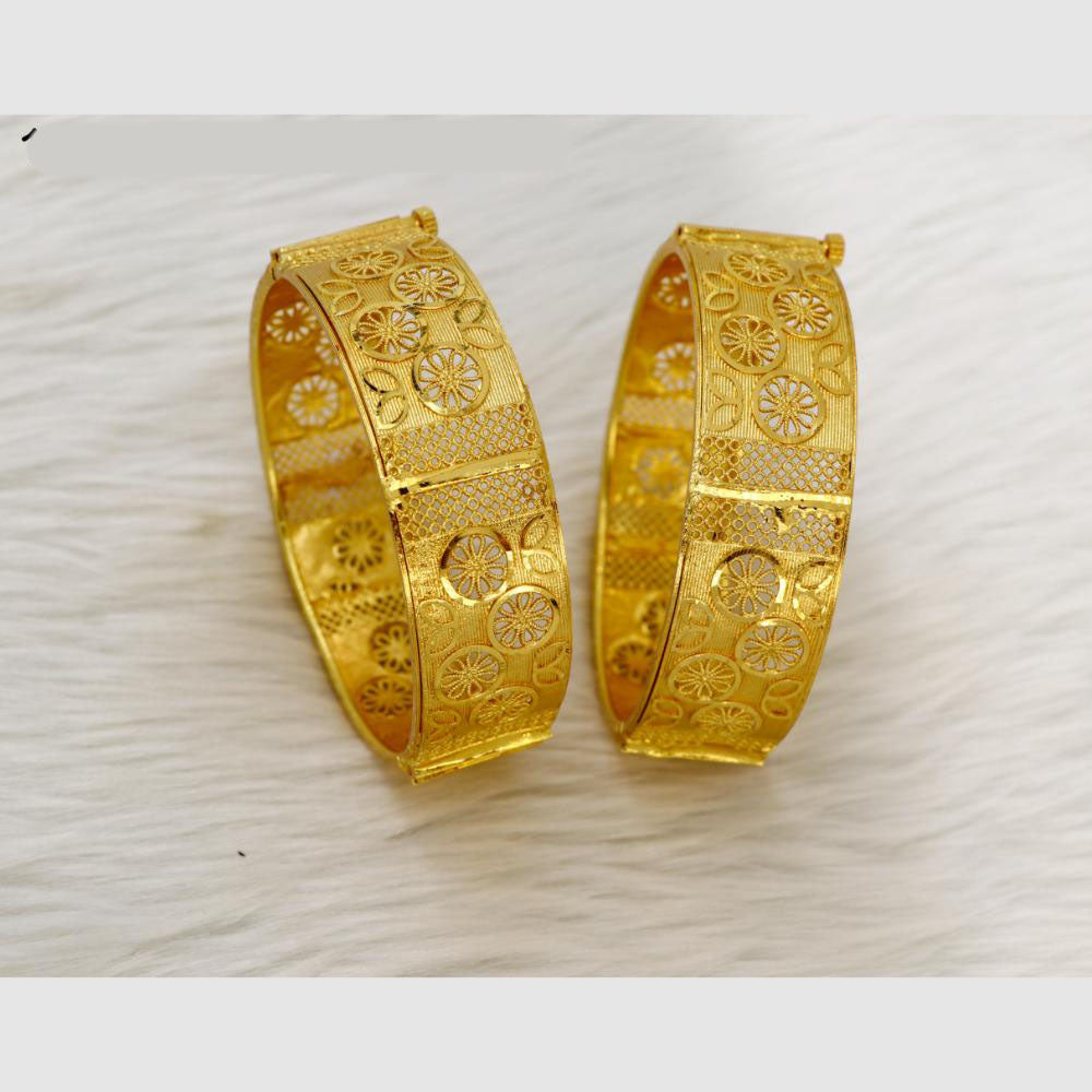 Mahavir Dye Gold Plated Designer Openable Bangles Set (Pack of 6)