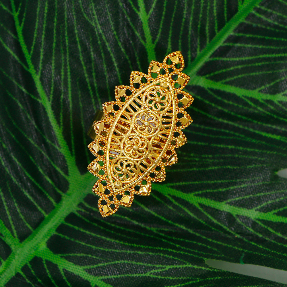 Mahavir Gold Plated Assorted Design Ring (Pack of 6)