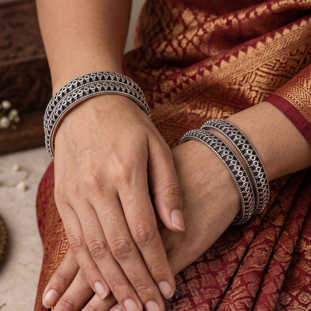 Js Fashion  Antique Oxidized Silver Fancy Set of 4 Bangles for Women