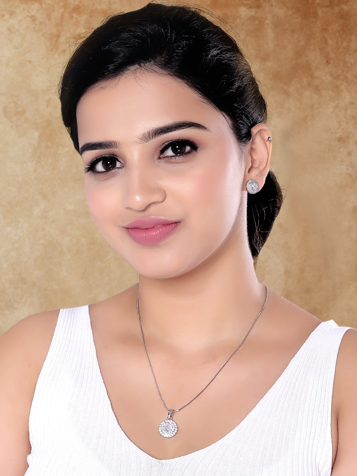 Etnico CZ American Diamond Chain Pendent Set for Women