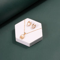 ChicCharm Jewellery Brass Gold Plated Austrian Stone Pendant Set