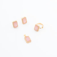 ChicCharm Jewellery Brass Gold Plated Carving & American Stone Pendant Set