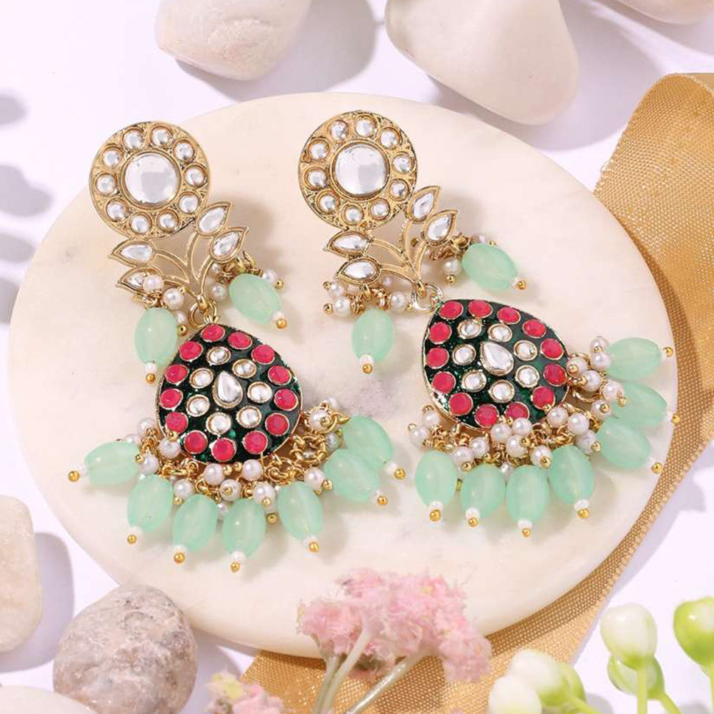 Earrings_76dd5207-2681-4ff8-b825-390ab377a741