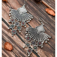 Beavy Pearls Elegant Pota Stone Dangler Earrings