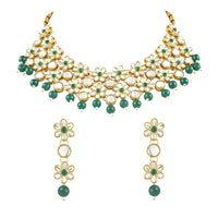 Etnico Gold Plated Traditional Kundan & Pearls Choker Necklace & Earring Ethnic Jewellery Set for Women & Girls(K7229G)