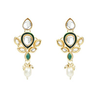 Etnico Gold Plated Traditional Pearl Kundan Studded Floral Necklace With Earring Maang Tikka Set For Women & Girls (K7249G)