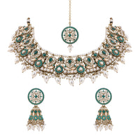 Etnico Gold Plated Traditional Kundan & Pearl Choker Necklace Jewellery Earrings & Maang tikka Set For Women (K7305G)