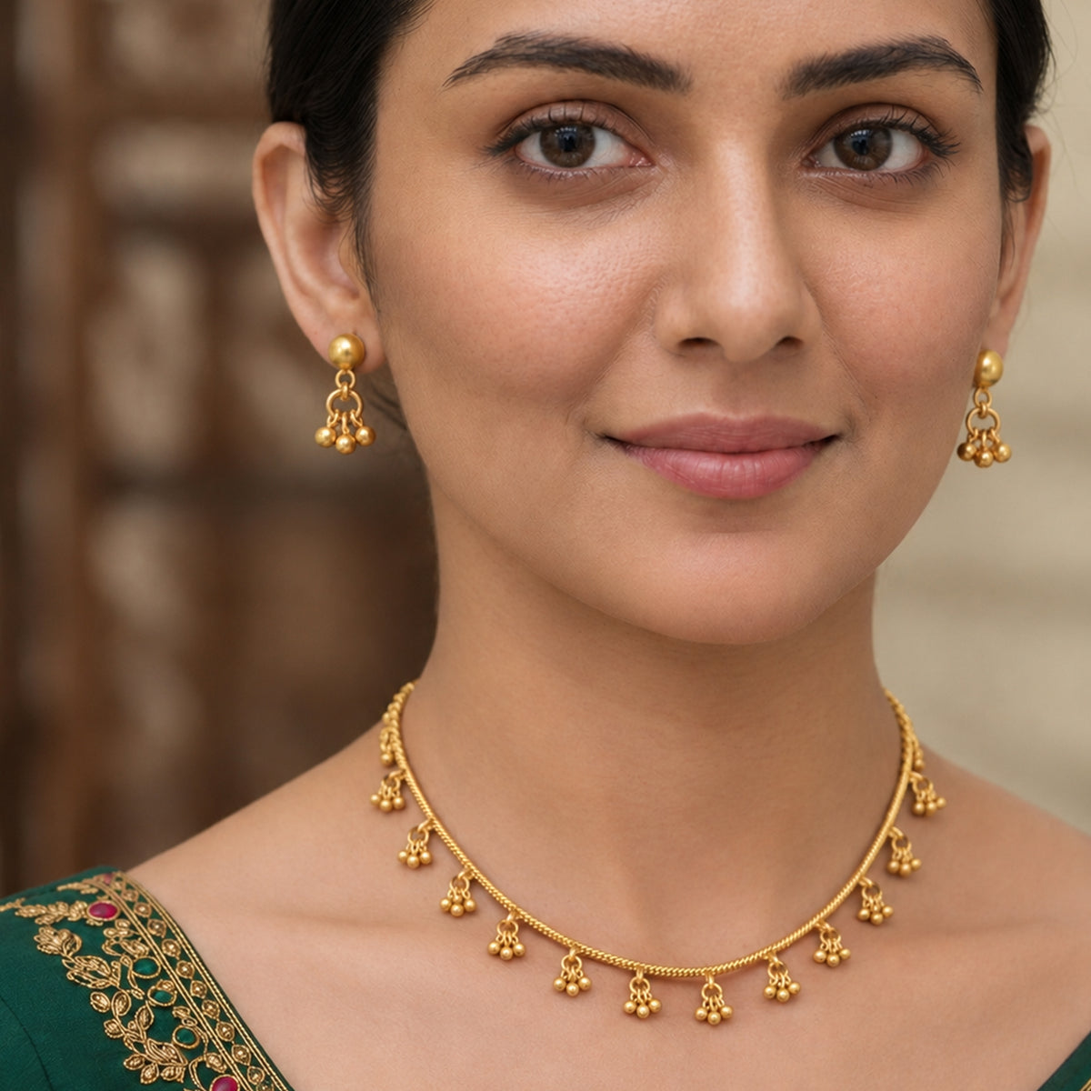 Js Fashion  Designer High Gold Lightweight Antique Necklace Set