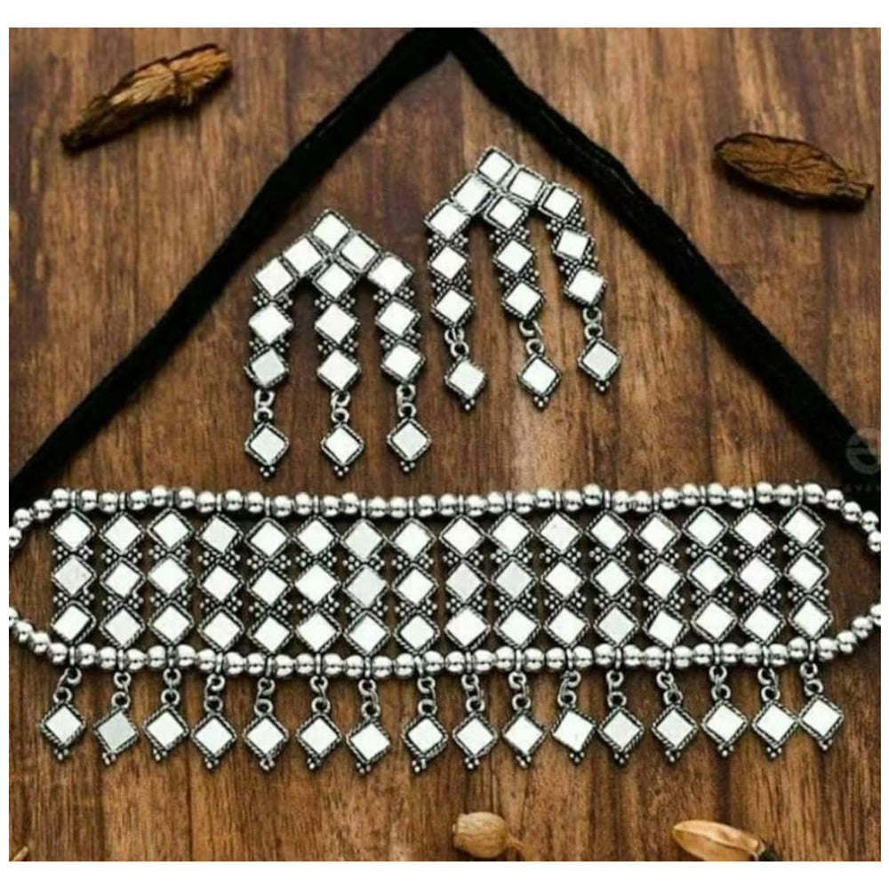 Bevy Pearls Antique Oxidised Mirror Choker Necklace Set