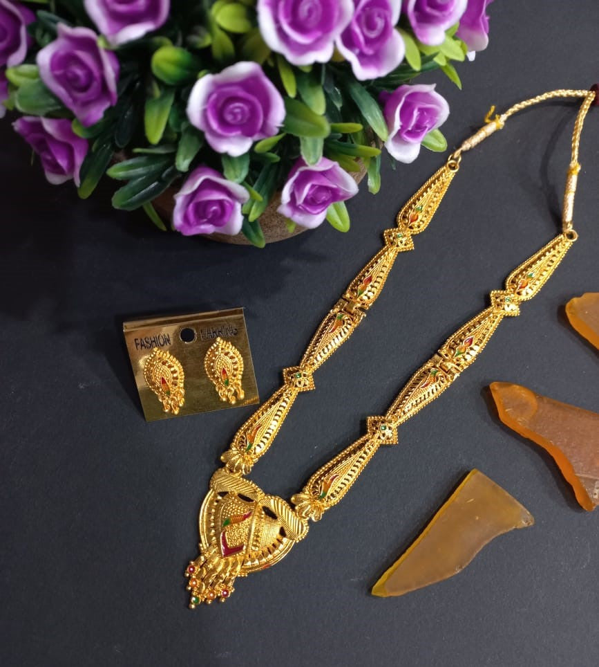 H K Fashion Gold Plated Necklace Set 