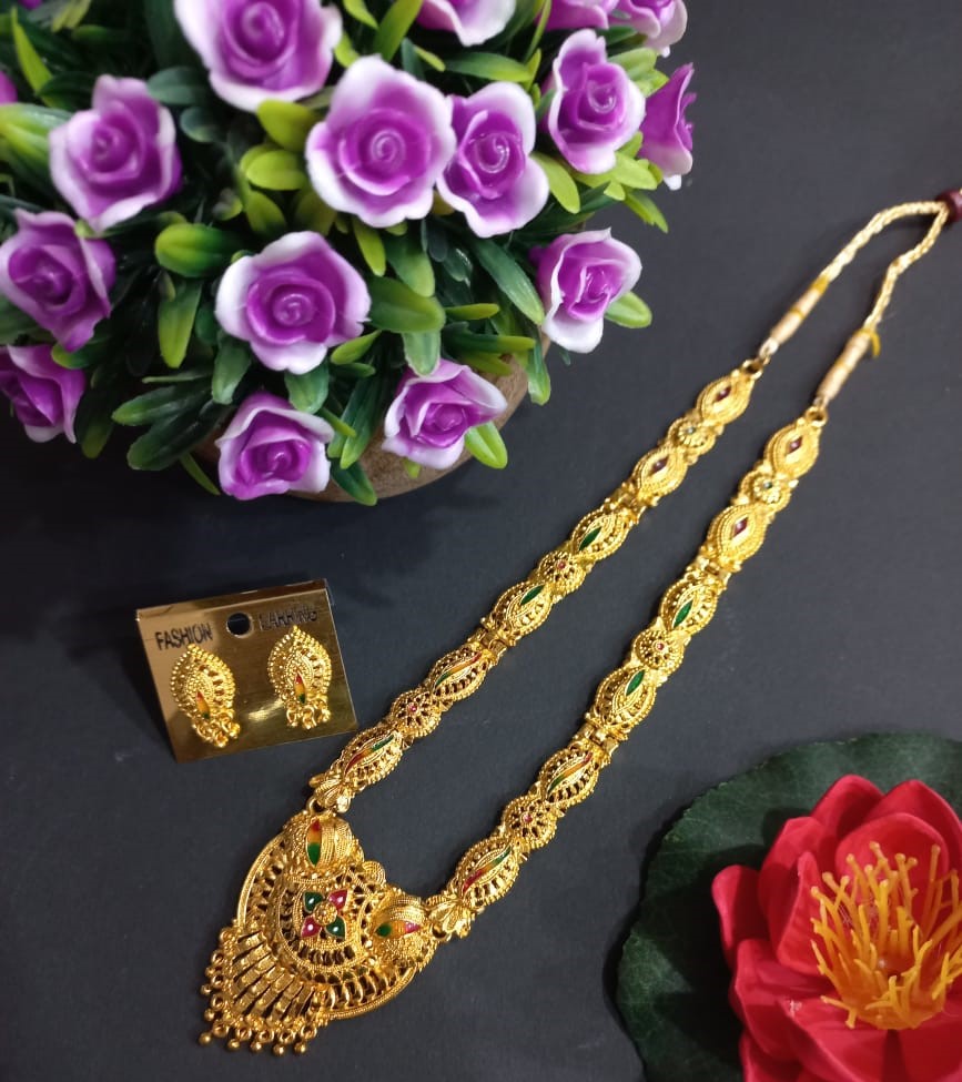 H K Fashion Gold Plated Necklace Set 