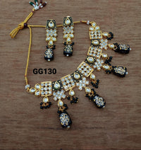 Everlasting Quality Jewels Kundan Stone & Beads Choker Necklace Set