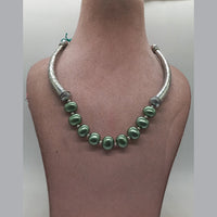 MG Beads Shellpearl Hasli Necklace