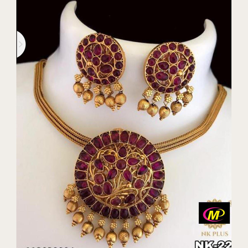 FS Collection Pendent Necklace Set