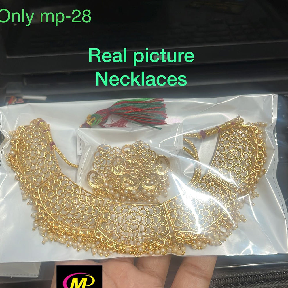 FS Collection Gold Plated Necklace Set