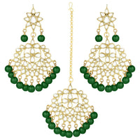 Etnico Gold Plated Alloy Traditional Kundan Pearl Earrings and Maang Tikka for Women (TE7058G)